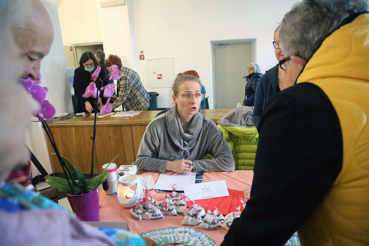 Dziś legniccy seniorzy zaprezentowali się jako aktorzy