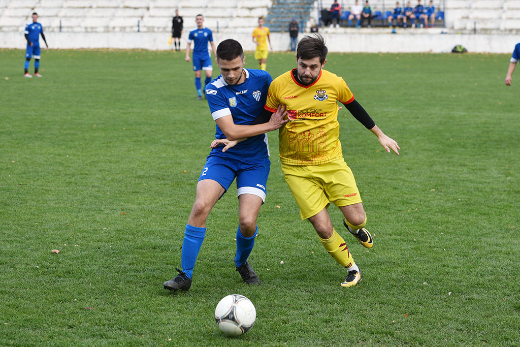 Derby na Grabskiego. Konfeks wysoko pokonał KS Legnickie Pole
