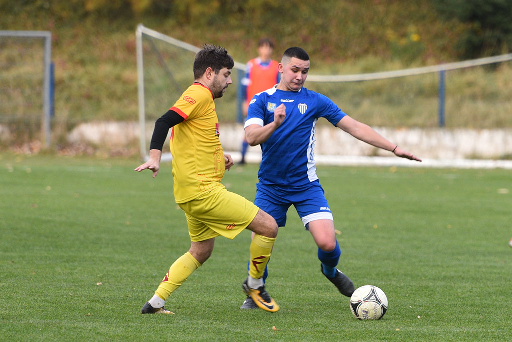 Derby na Grabskiego. Konfeks wysoko pokonał KS Legnickie Pole