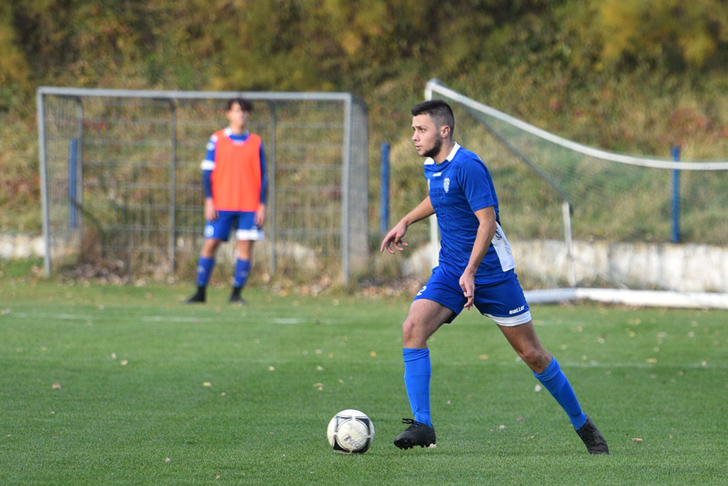 Derby na Grabskiego. Konfeks wysoko pokonał KS Legnickie Pole