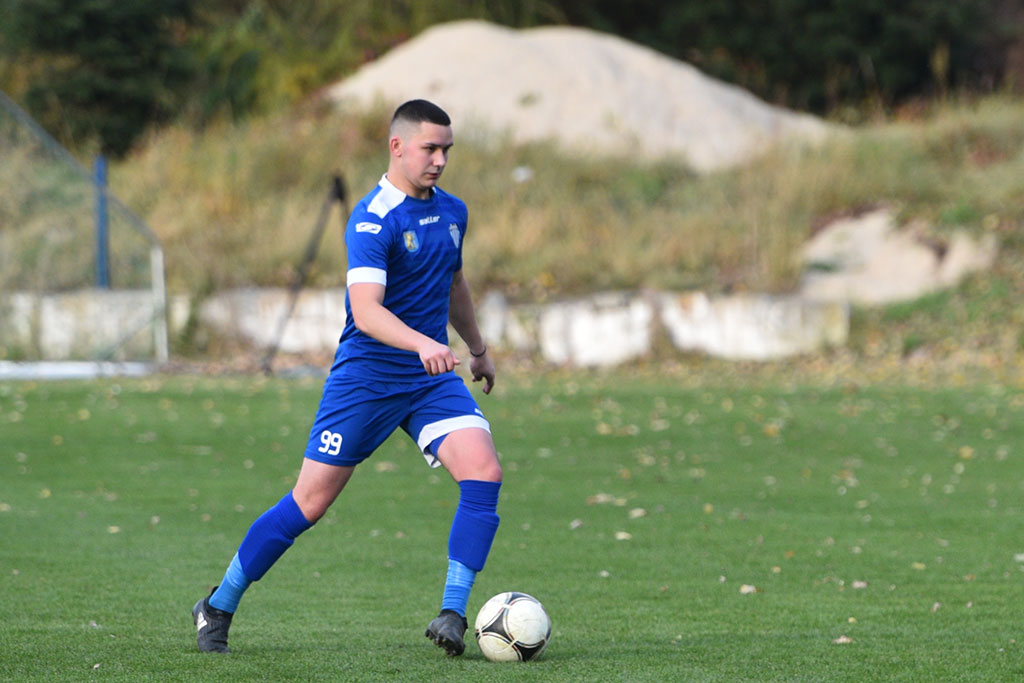 Derby na Grabskiego. Konfeks wysoko pokonał KS Legnickie Pole