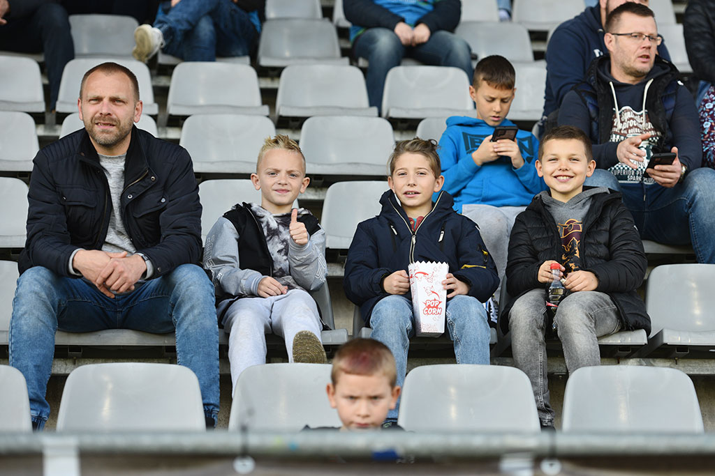 Kibice na meczu Miedź Legnica - Arka Gdynia