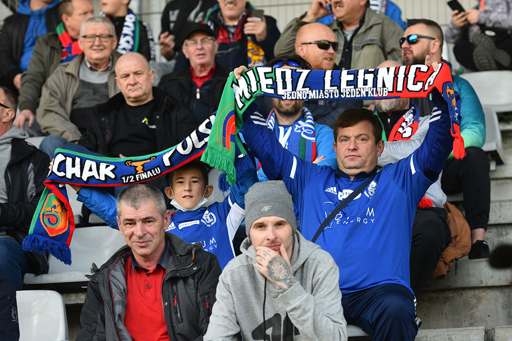 Kibice na meczu Miedź Legnica - Arka Gdynia