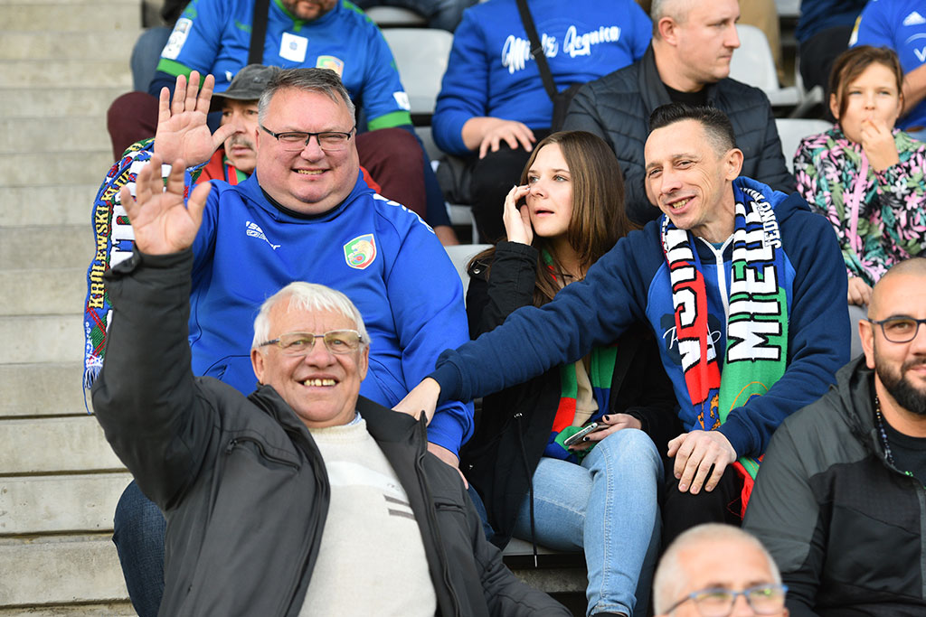Kibice na meczu Miedź Legnica - Arka Gdynia