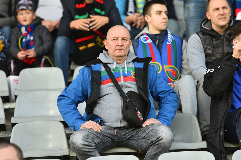 Kibice na meczu Miedź Legnica - Arka Gdynia
