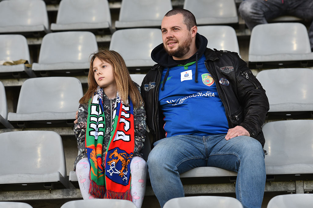 Kibice na meczu Miedź Legnica - Arka Gdynia