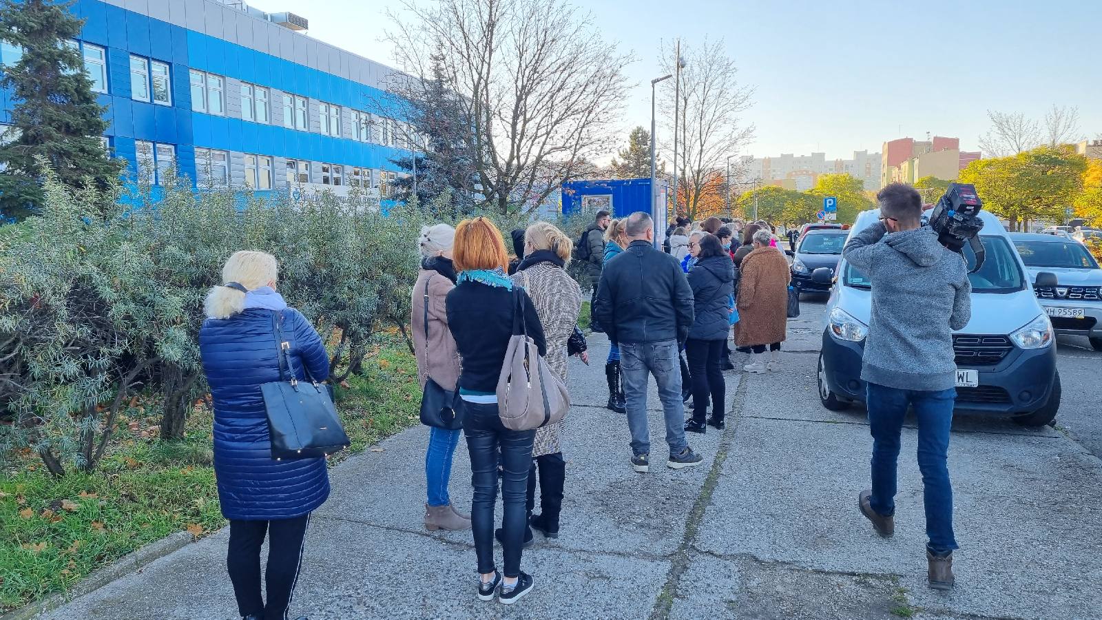 Pracownicy legnickiego MOPS-u i DPS-u protestują oddając krew