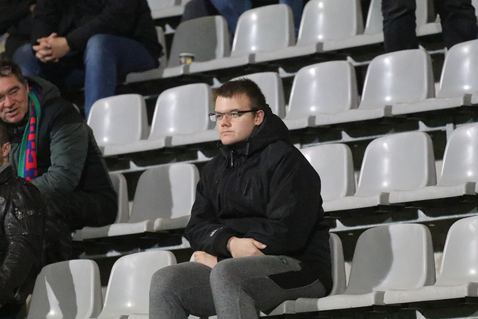 Mimo dopingu kibiców piłkarze Miedzi nie dali rady Łęcznej