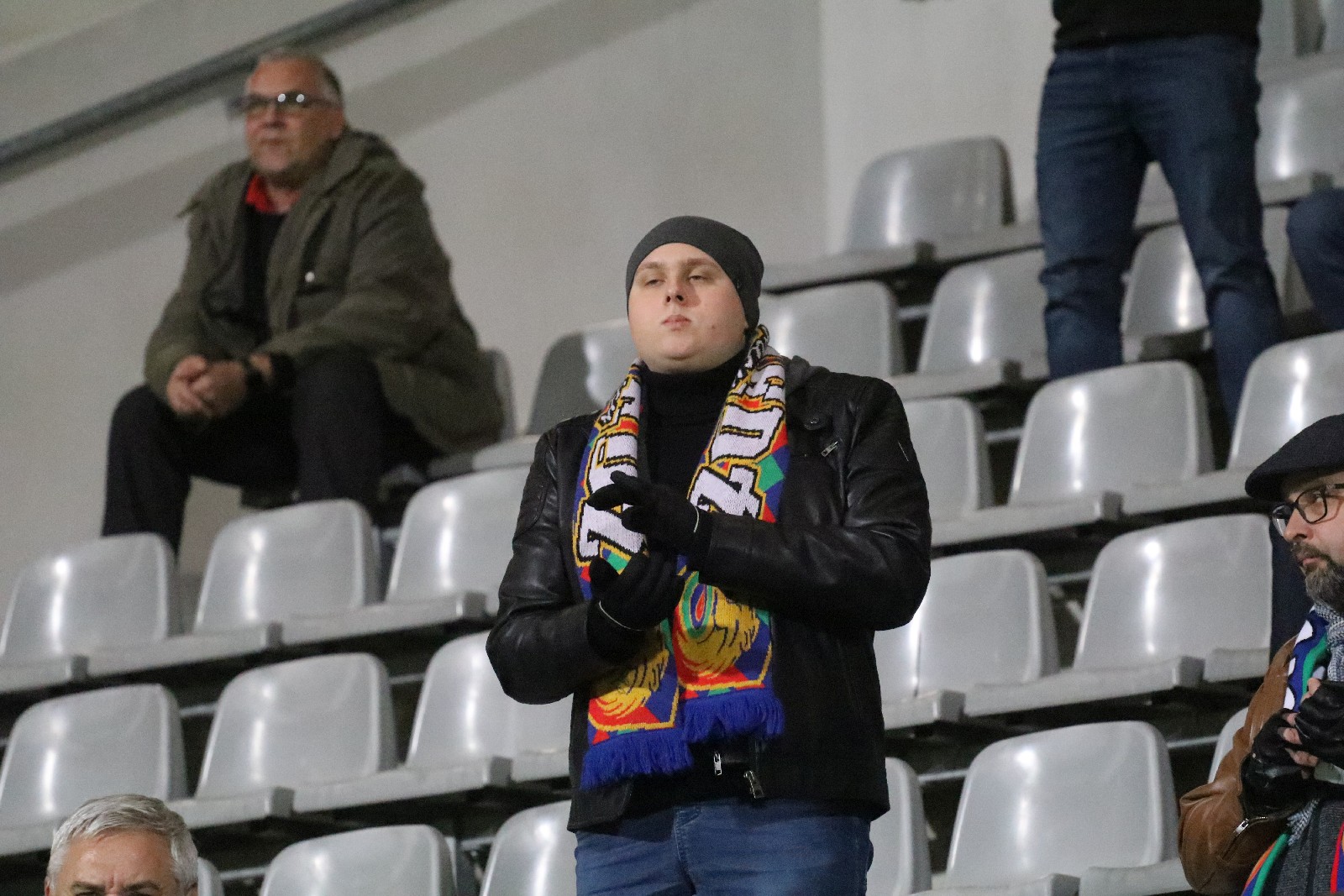 Mimo dopingu kibiców piłkarze Miedzi nie dali rady Łęcznej