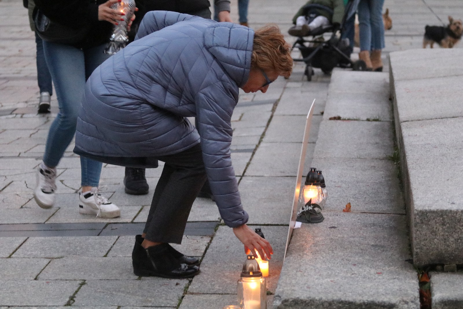 „Ani jednej więcej”. Milczący protest w Legnicy