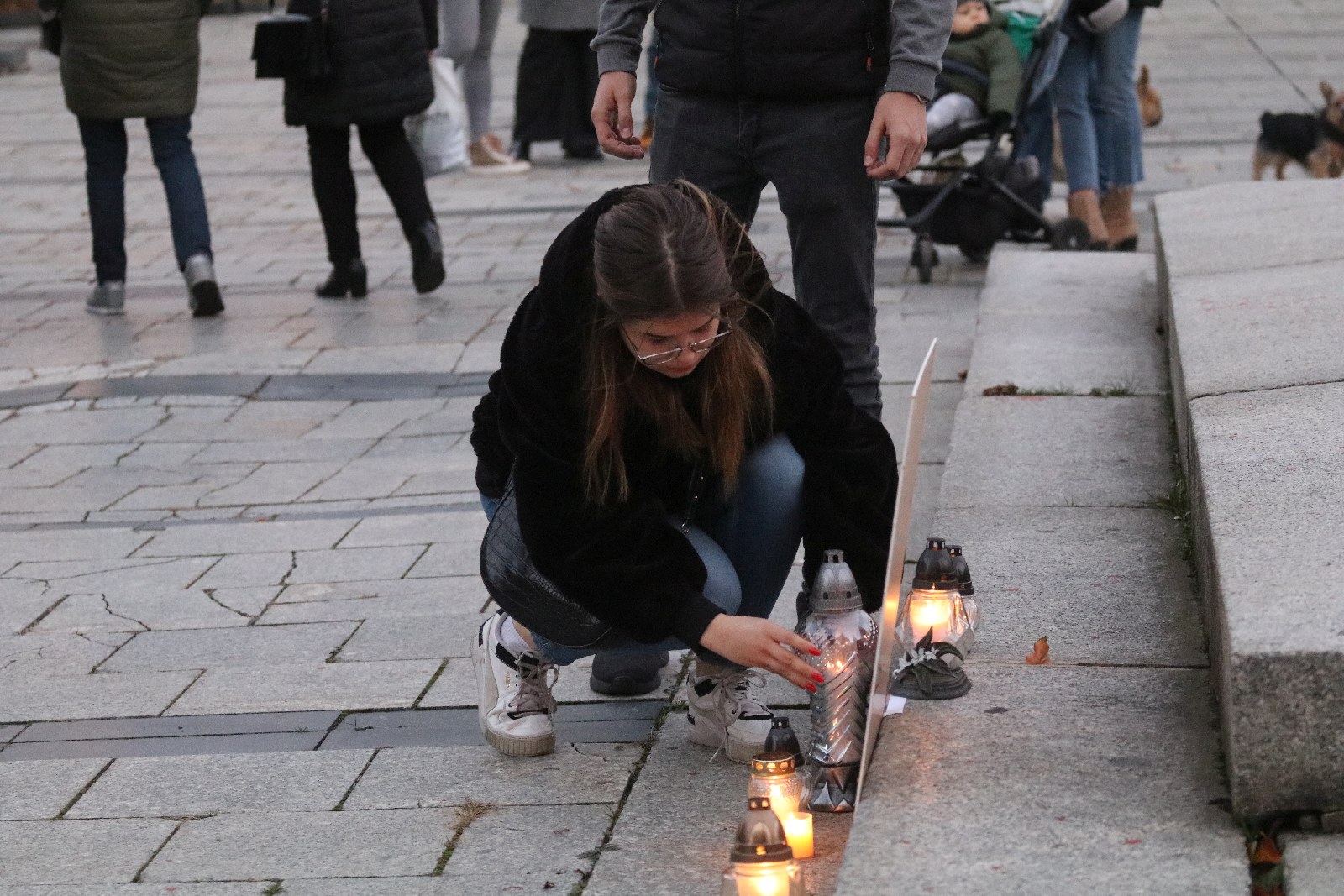 „Ani jednej więcej”. Milczący protest w Legnicy