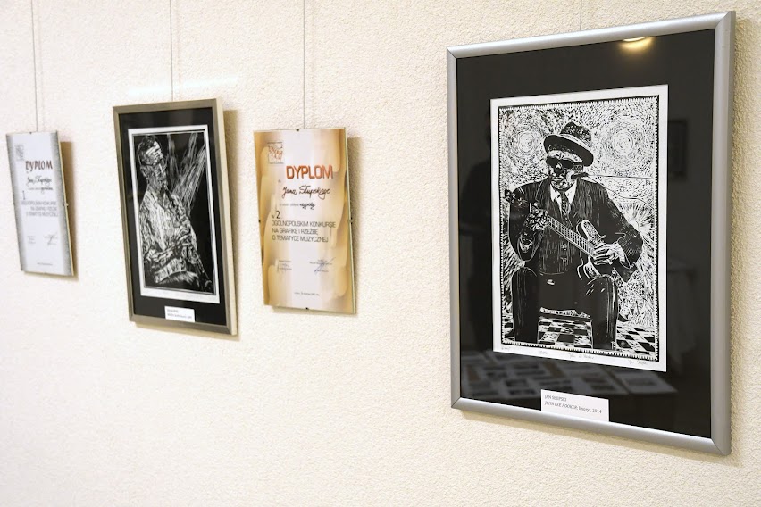 Wernisaż wystawy „Na grafikach… muzyka gra” w DK „Atrium