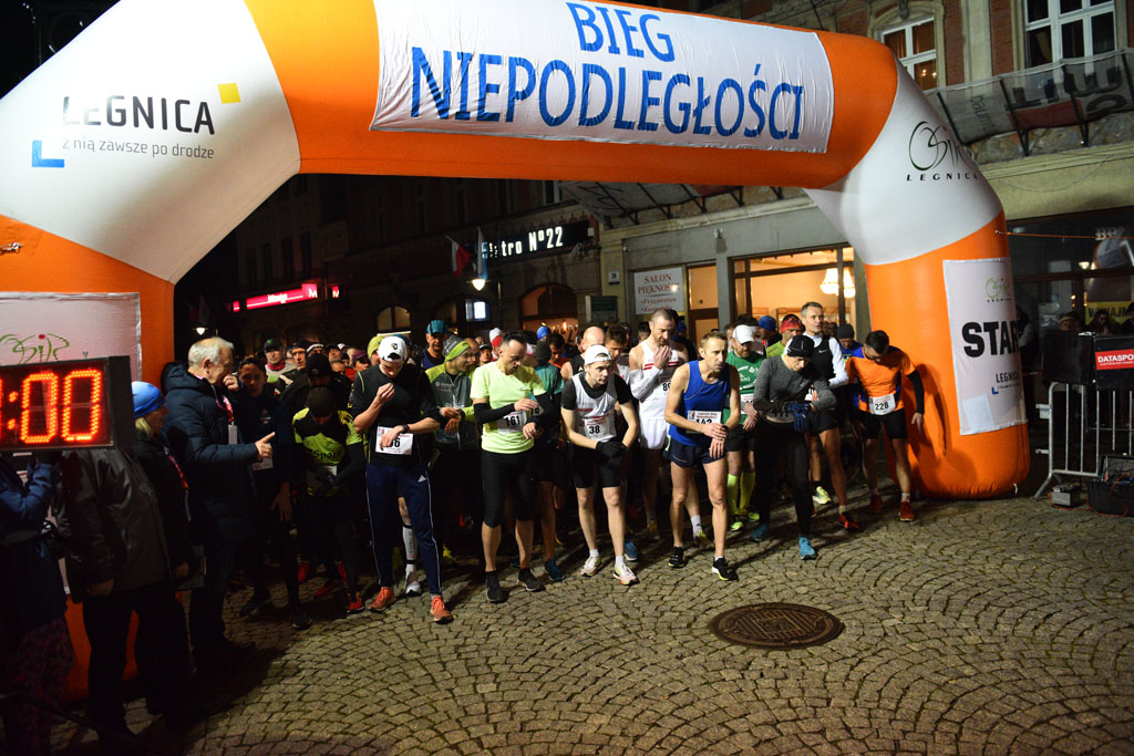 Legnicki Bieg Niepodległości. Garliński i Ficner najlepsi cz. 2	