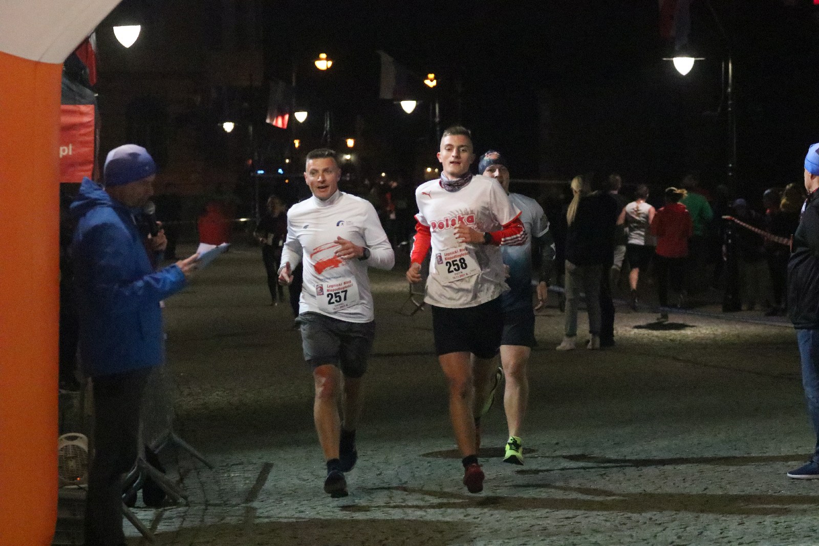 Legnicki Bieg Niepodległości. Garliński i Ficner najlepsi cz. 1