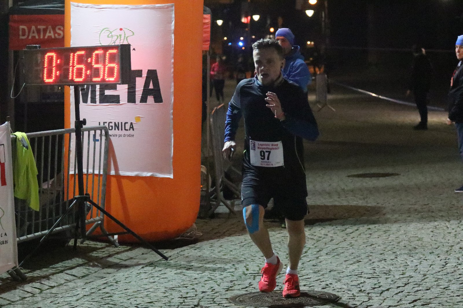 Legnicki Bieg Niepodległości. Garliński i Ficner najlepsi cz. 1