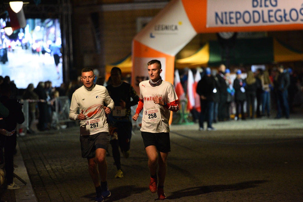 Legnicki Bieg Niepodległości. Garliński i Ficner najlepsi cz. 2	