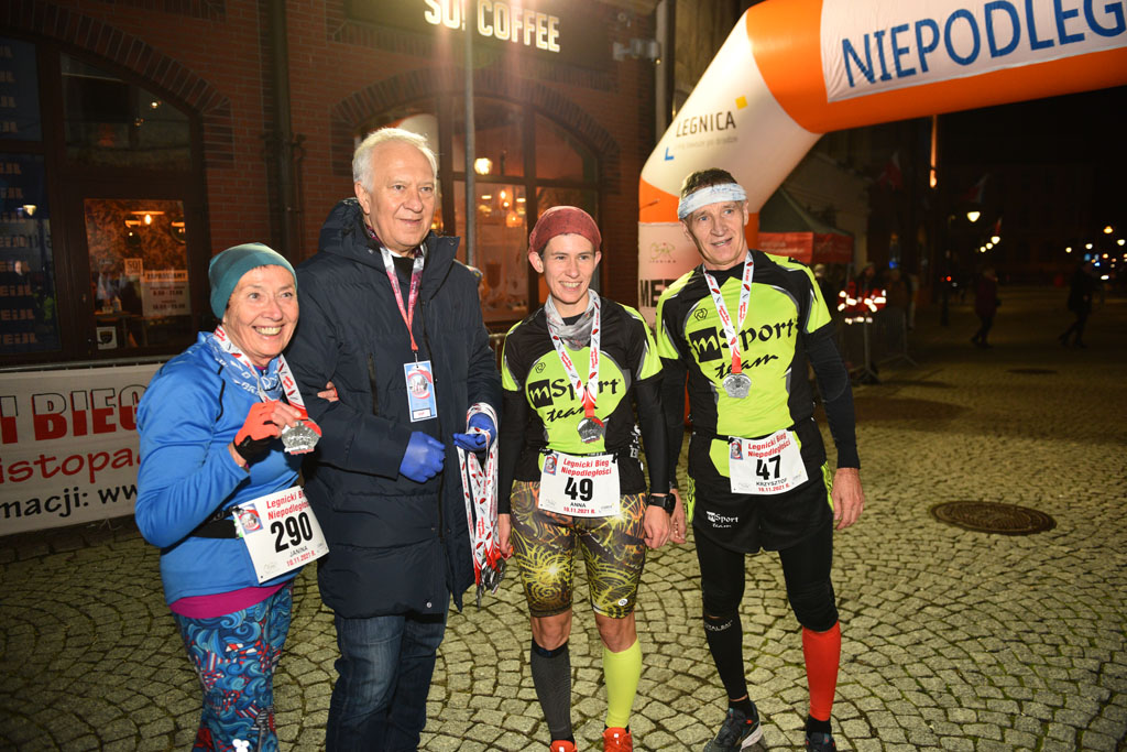 Legnicki Bieg Niepodległości. Garliński i Ficner najlepsi cz. 2	