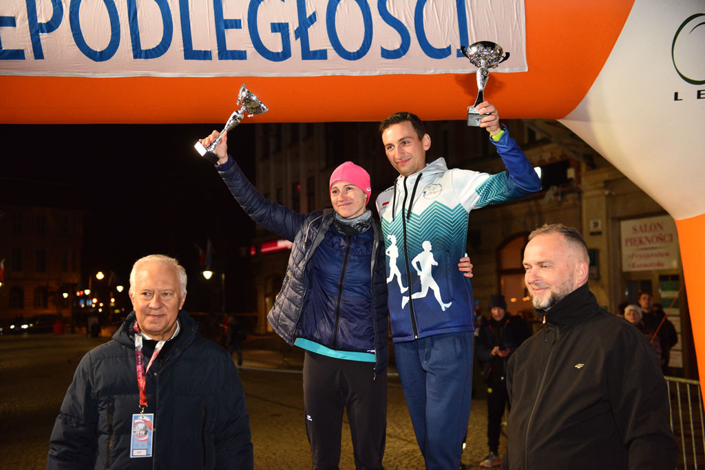 Legnicki Bieg Niepodległości. Garliński i Ficner najlepsi cz. 2	