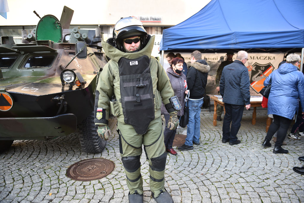 Kilka godzin trwał Legnicki Piknik Patriotyczny 2021
