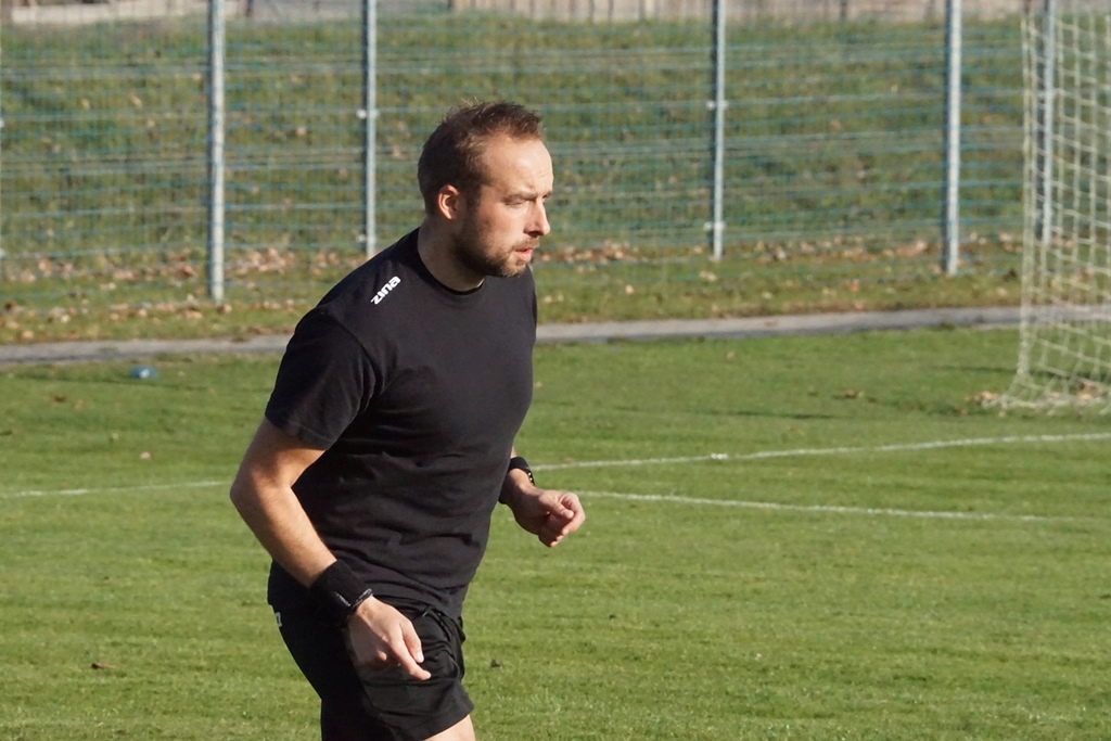 Bez niespodzianki w Bieniowicach. Apis wywozi trzy punkty
