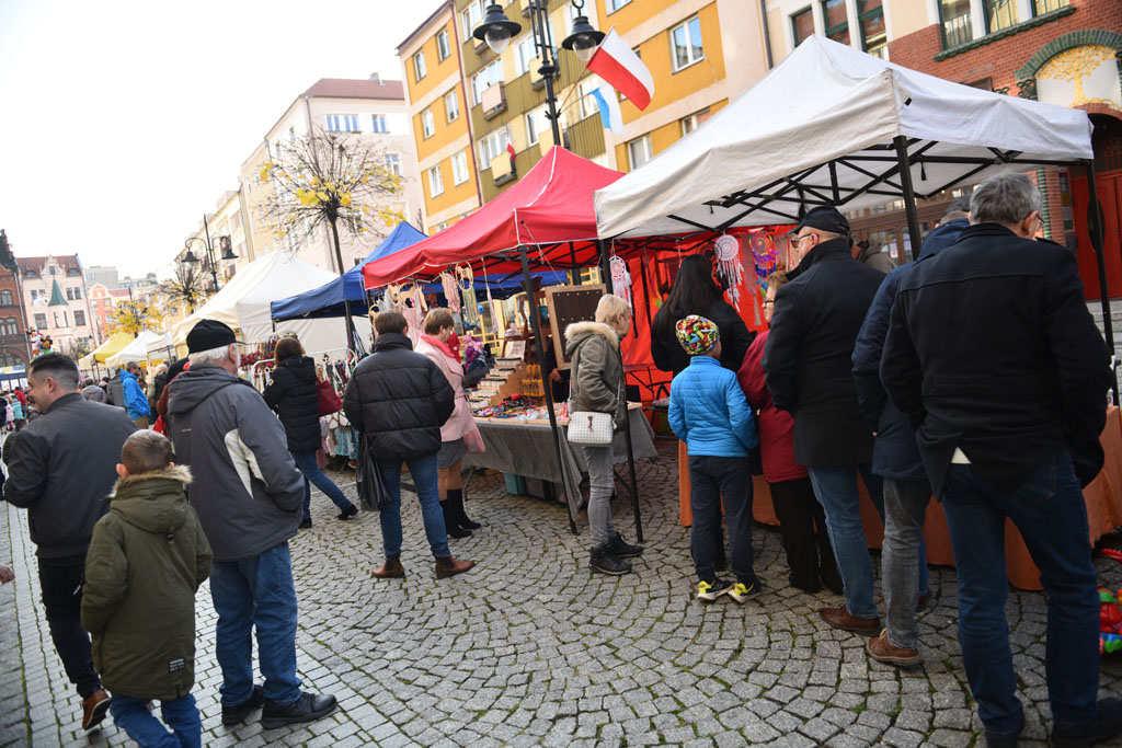 Kilka godzin trwał Legnicki Piknik Patriotyczny 2021
