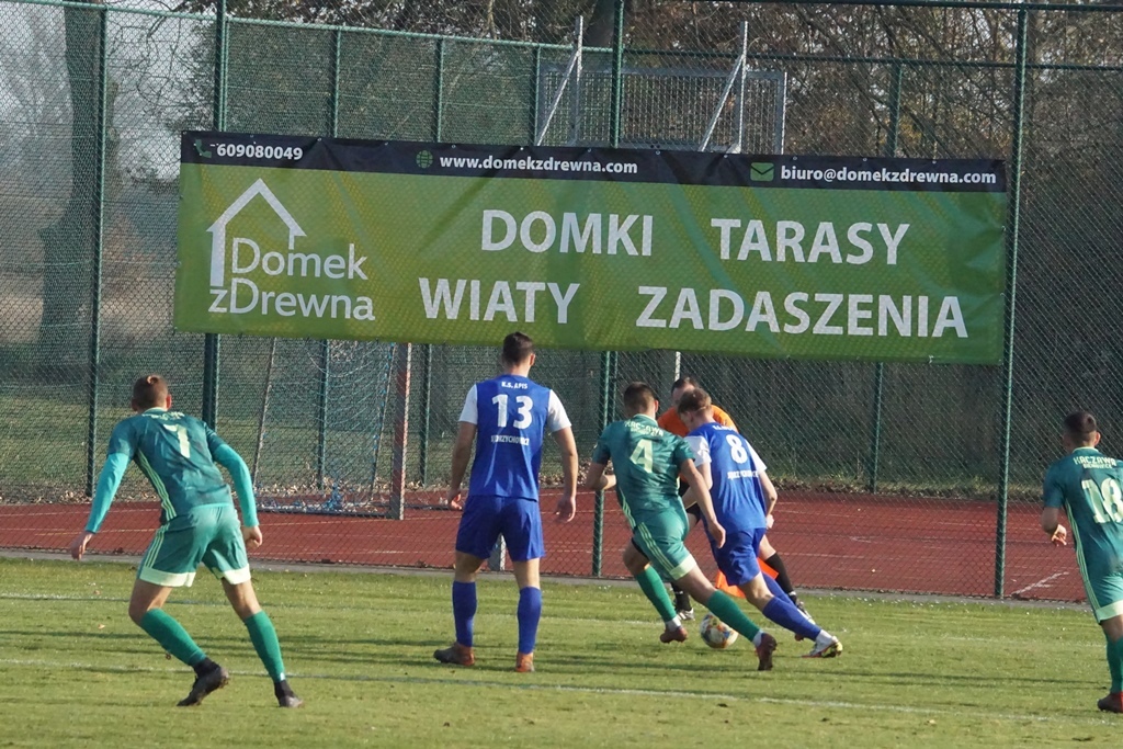 Bez niespodzianki w Bieniowicach. Apis wywozi trzy punkty