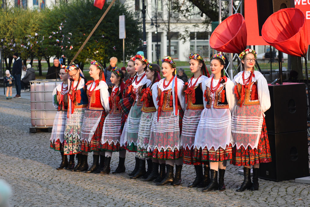Kilka godzin trwał Legnicki Piknik Patriotyczny 2021
