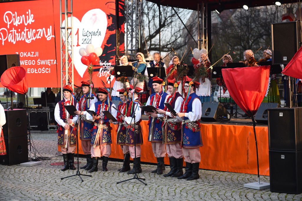Kilka godzin trwał Legnicki Piknik Patriotyczny 2021
