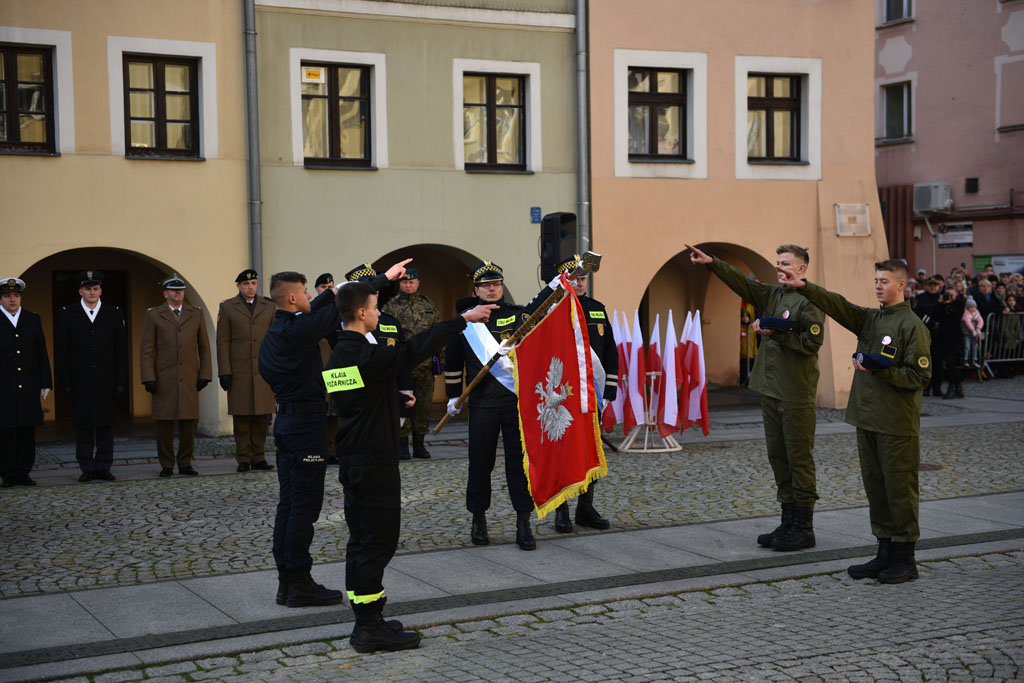 Złożyli rotę ślubowania w dniu święta niepodległości