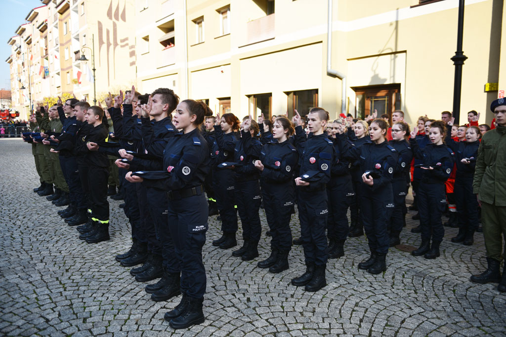 Złożyli rotę ślubowania w dniu święta niepodległości