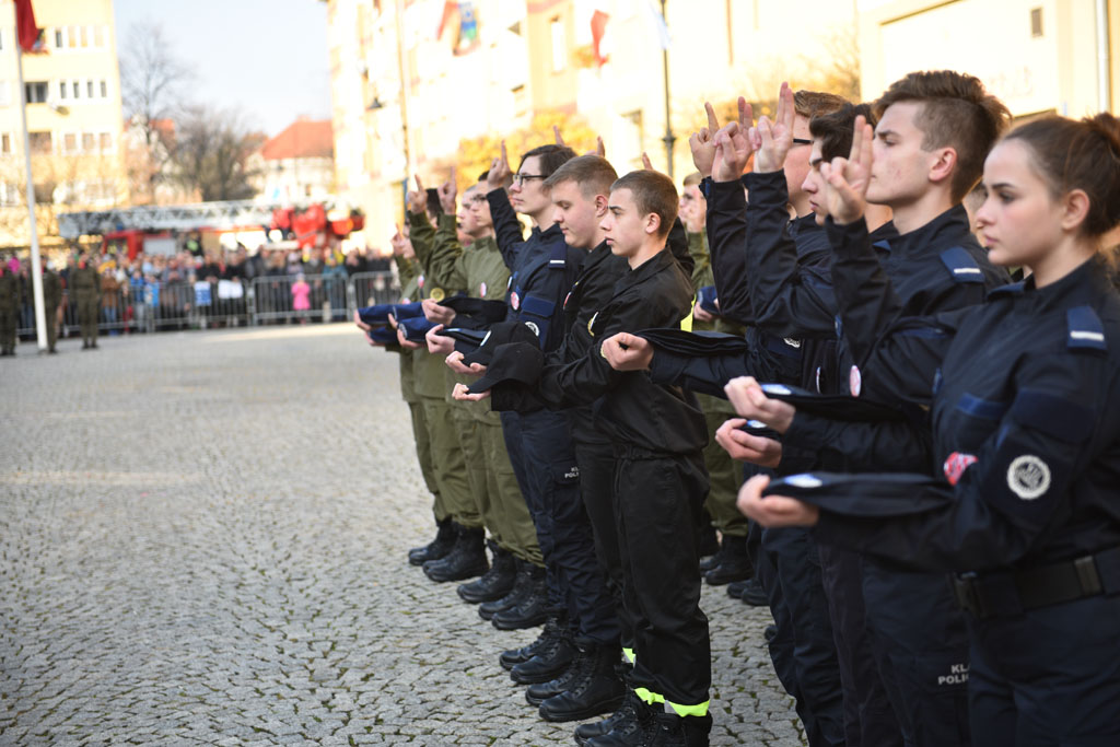 Złożyli rotę ślubowania w dniu święta niepodległości