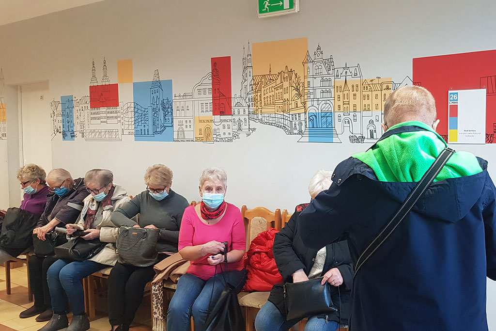 Seniorzy skorzystali z możliwości szczepienia się przeciw grypie