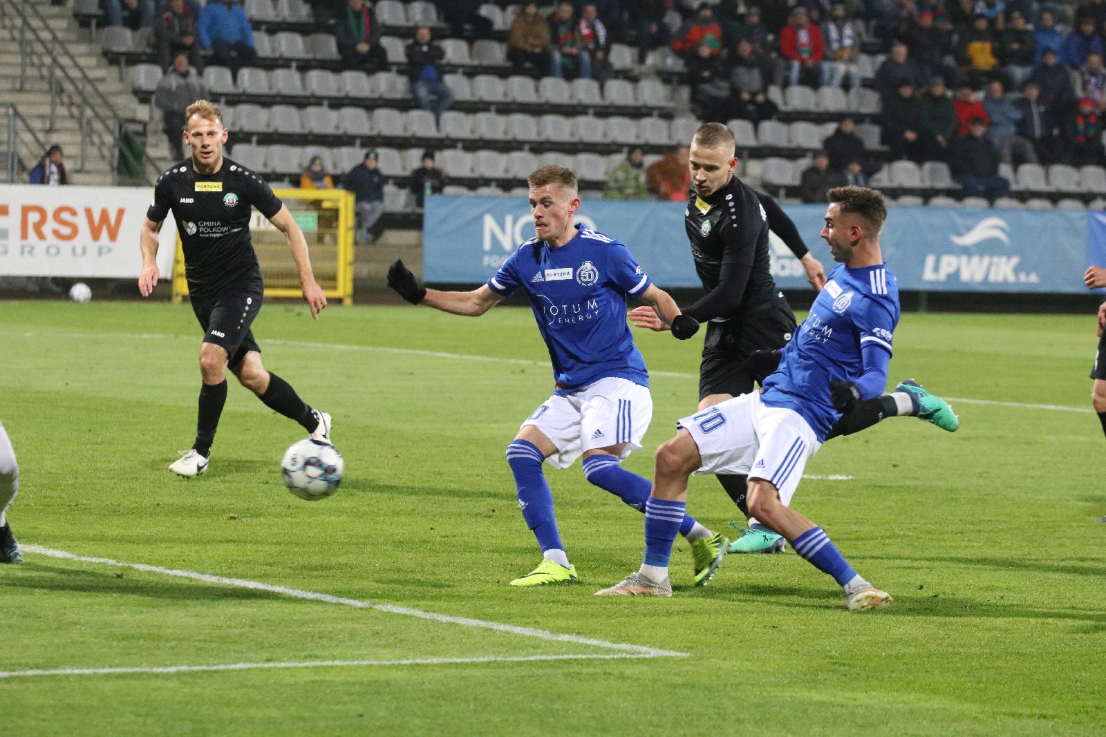 Miedź pokonuje Górnika Polkowice i zostaje liderem 1. ligi