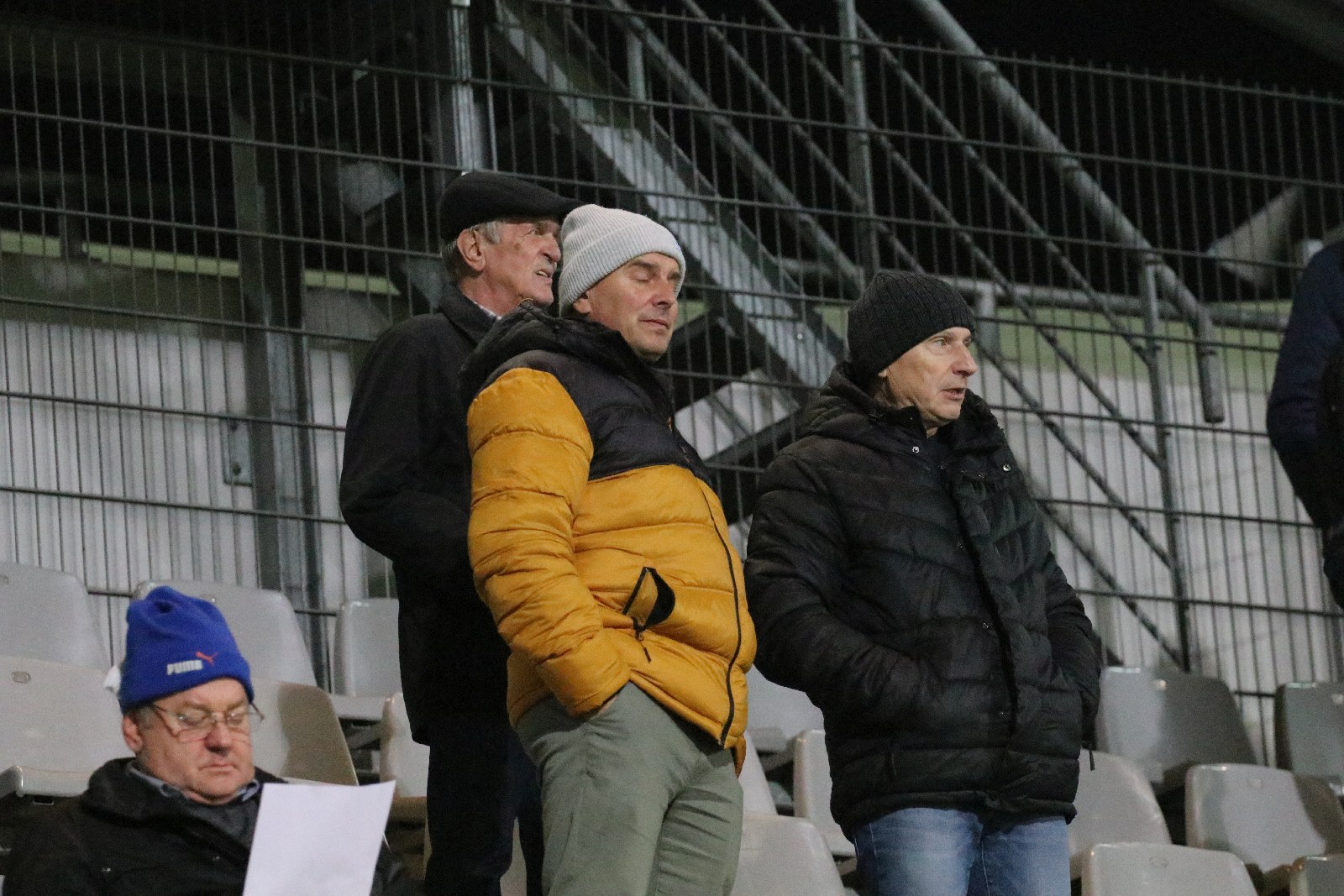 Kibice na meczu Miedź Legnica - Górnik Polkowice. Znajdź siebie!