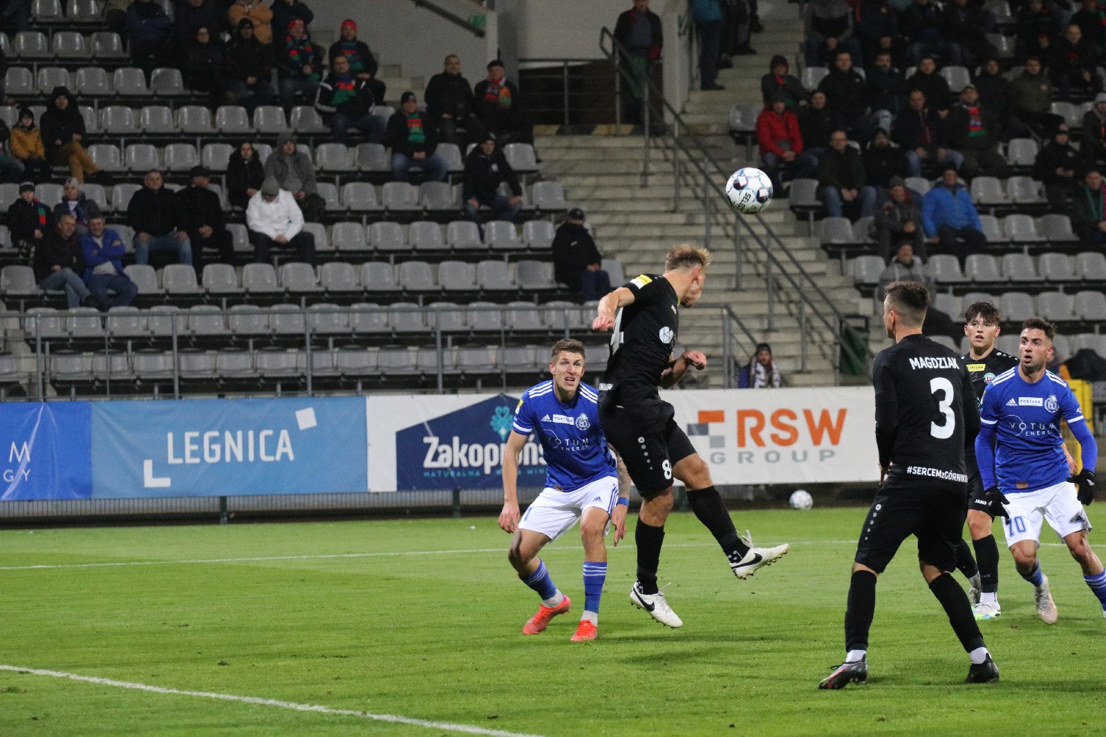 Miedź pokonuje Górnika Polkowice i zostaje liderem 1. ligi