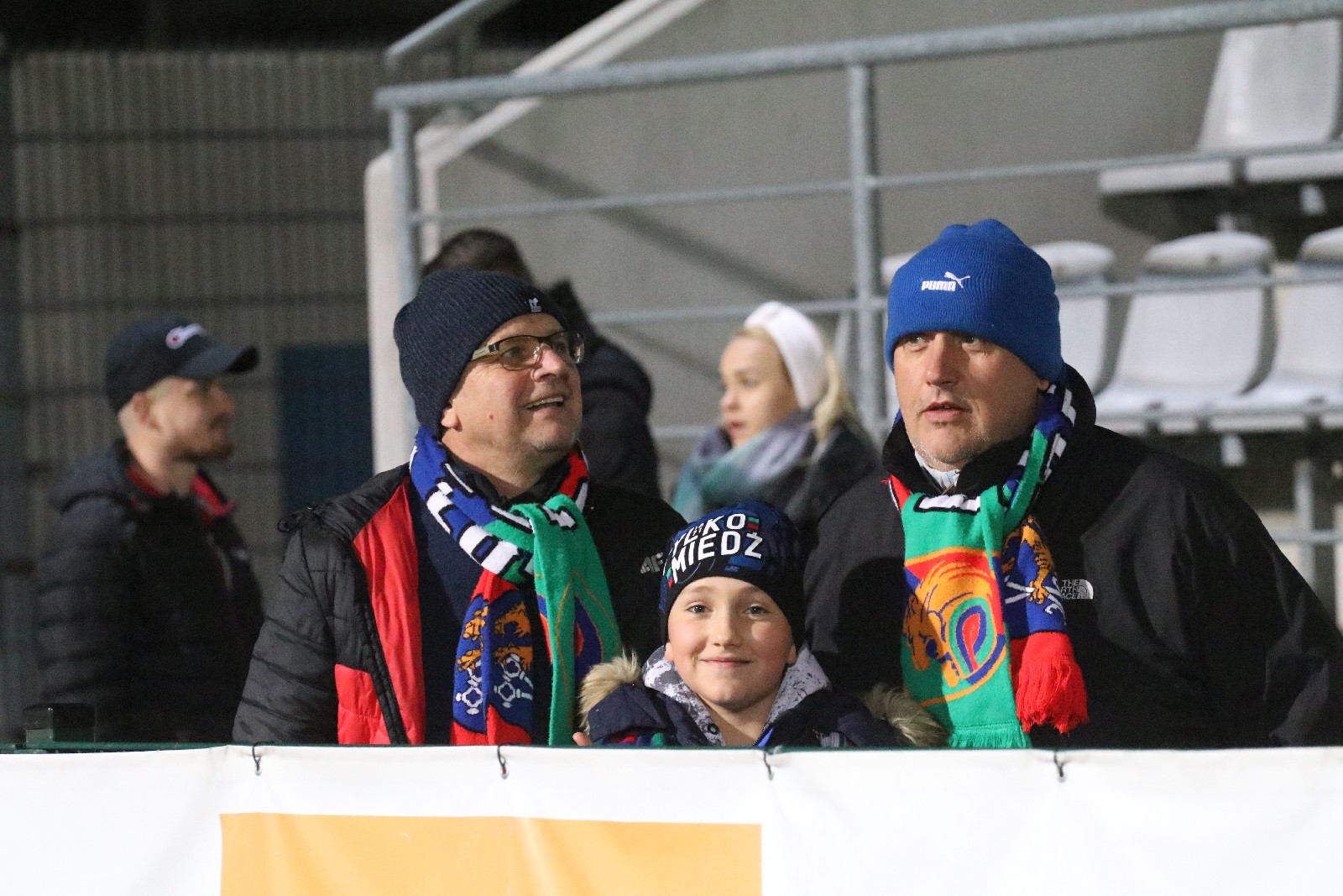 Kibice na meczu Miedź Legnica - Górnik Polkowice. Znajdź siebie!