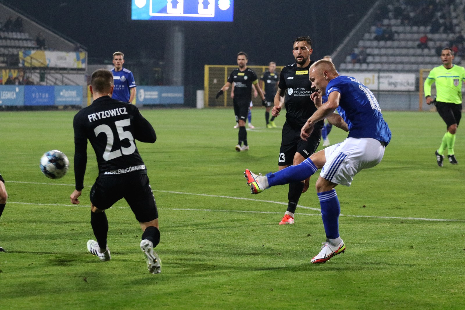Miedź pokonuje Górnika Polkowice i zostaje liderem 1. ligi