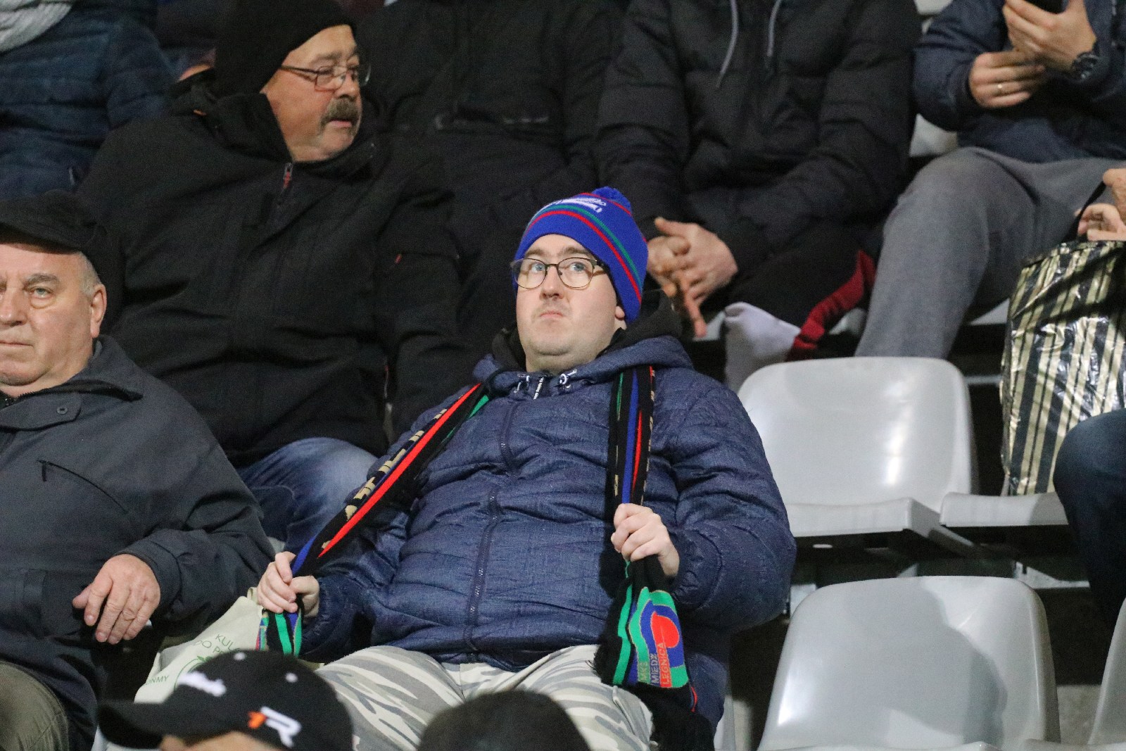 Kibice na meczu Miedź Legnica - Górnik Polkowice. Znajdź siebie!
