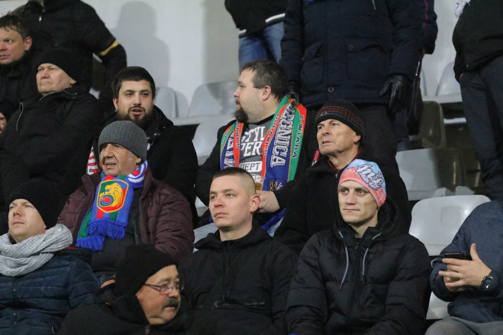 Kibice na meczu Miedź Legnica - Górnik Polkowice. Znajdź siebie!