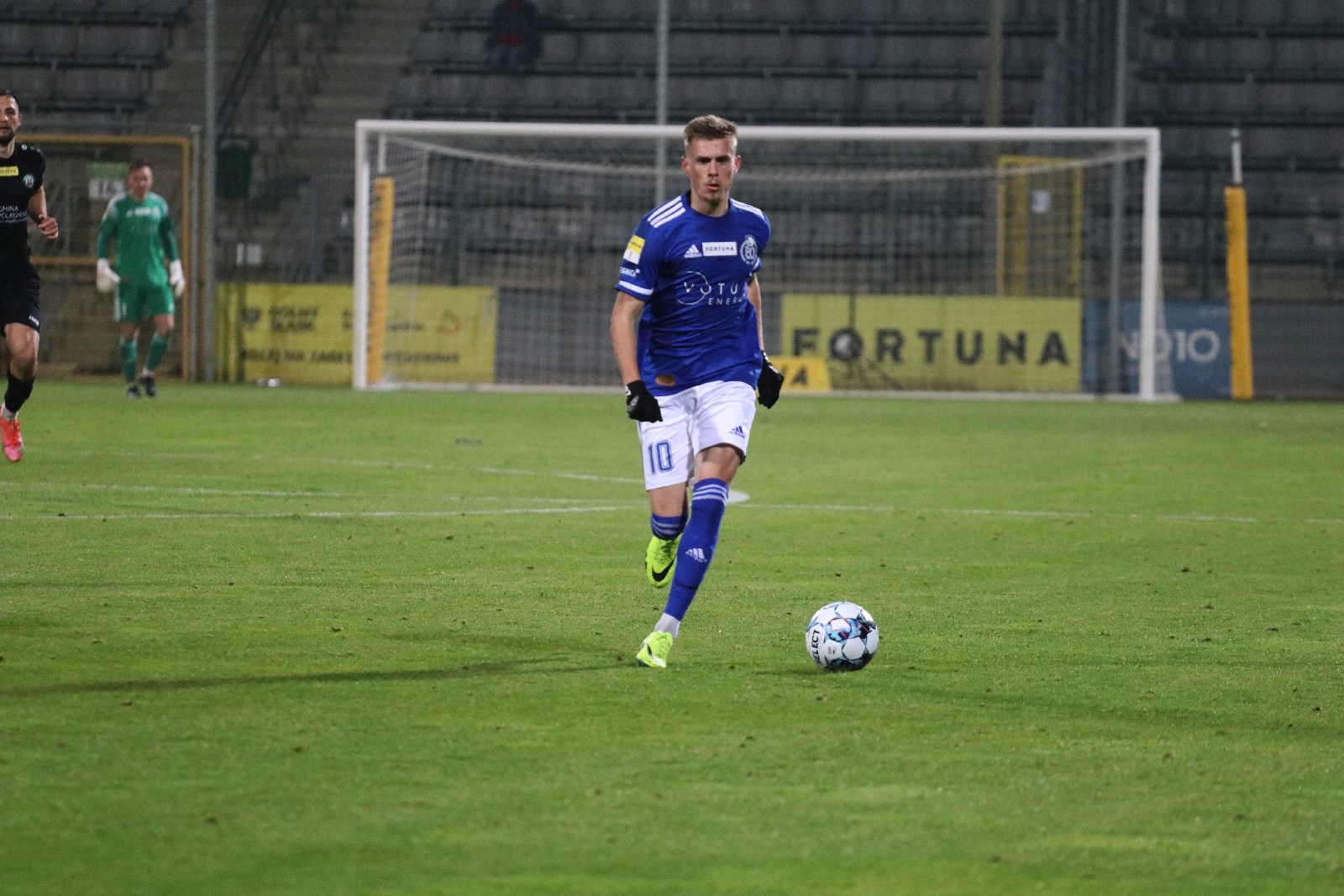 Miedź pokonuje Górnika Polkowice i zostaje liderem 1. ligi