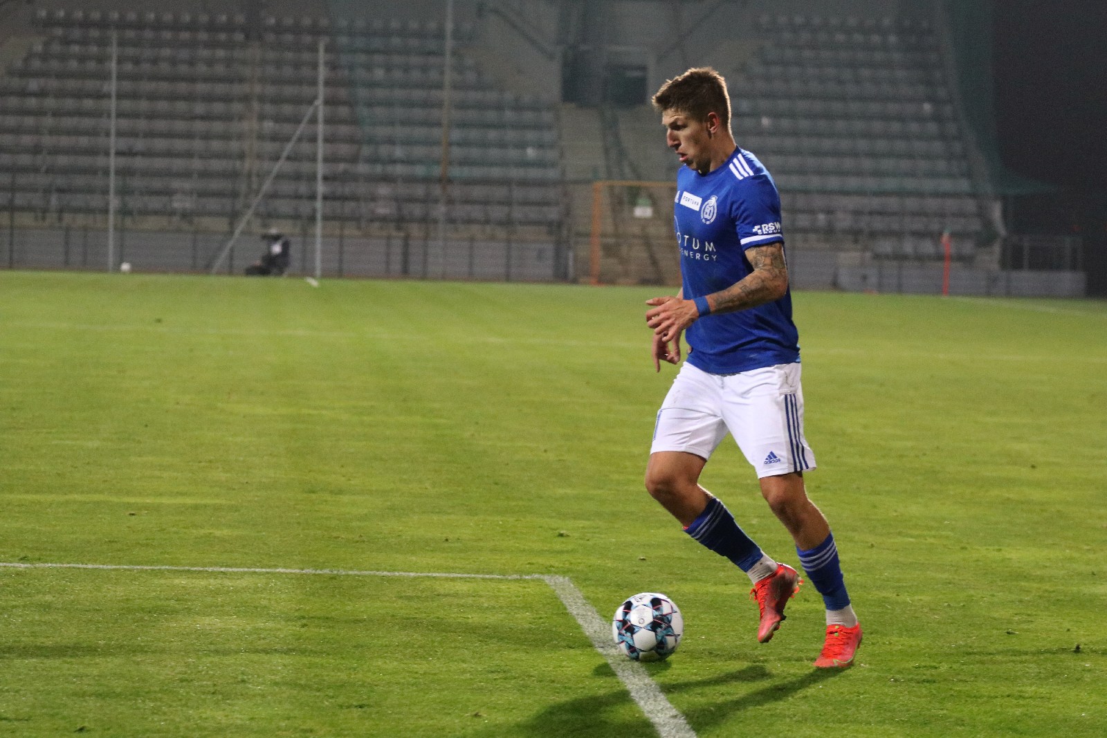 Miedź pokonuje Górnika Polkowice i zostaje liderem 1. ligi
