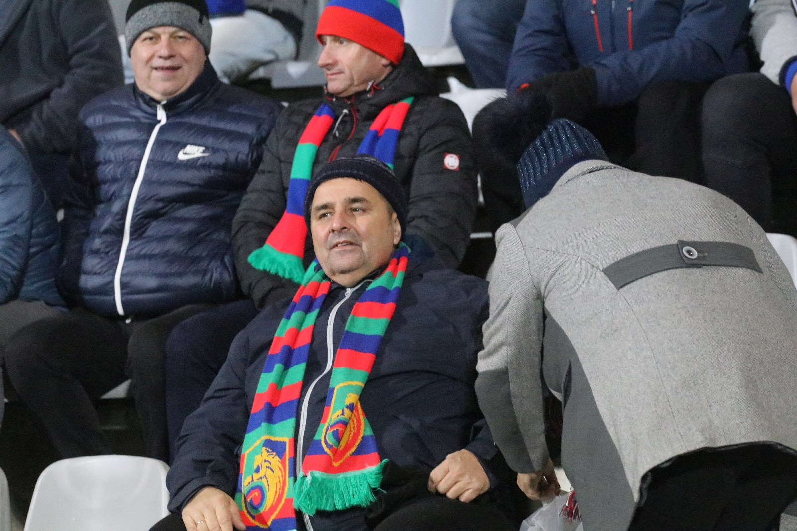 Kibice na meczu Miedź Legnica - Górnik Polkowice. Znajdź siebie!