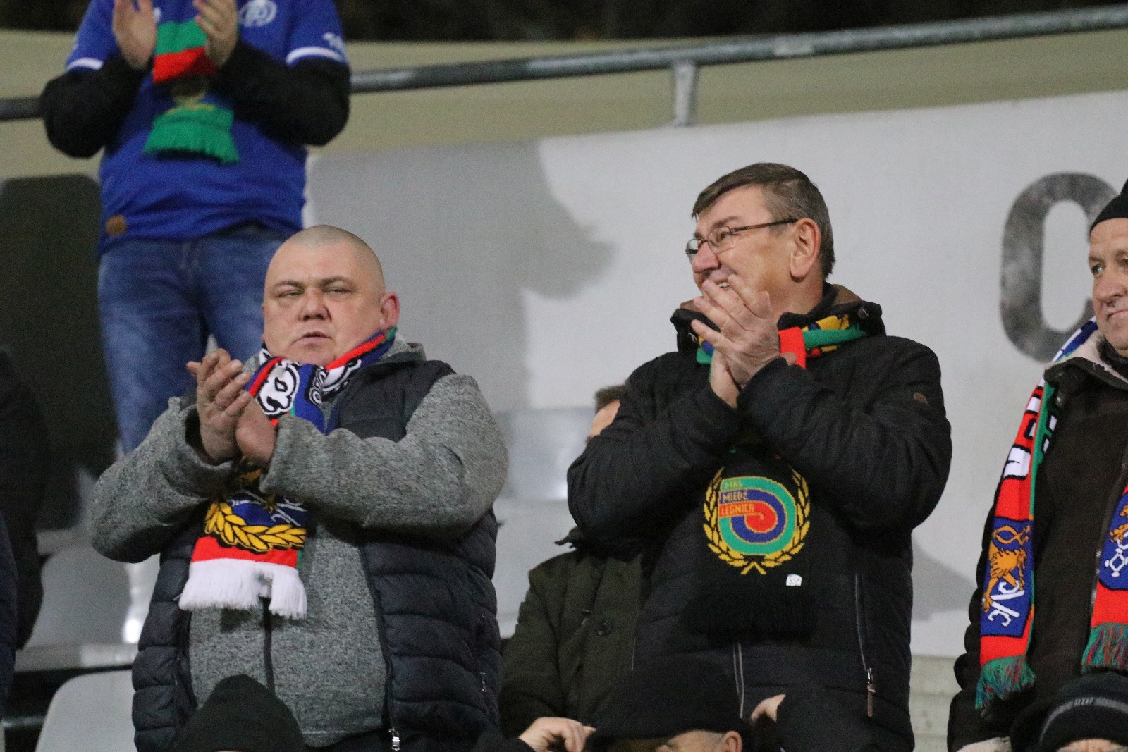 Kibice na meczu Miedź Legnica - Górnik Polkowice. Znajdź siebie!