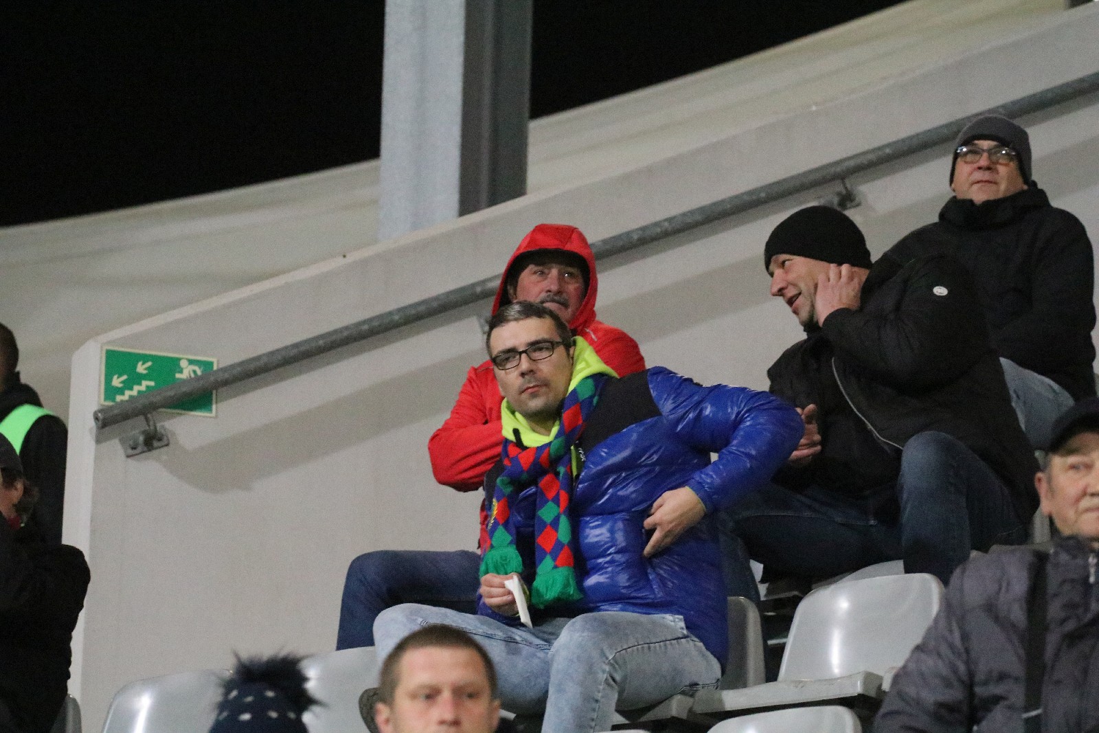 Kibice na meczu Miedź Legnica - Górnik Polkowice. Znajdź siebie!