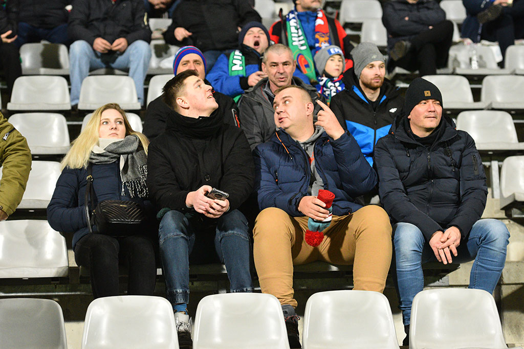 Kibice na meczu Miedź - Odra. Znajdź się na zdjęciach