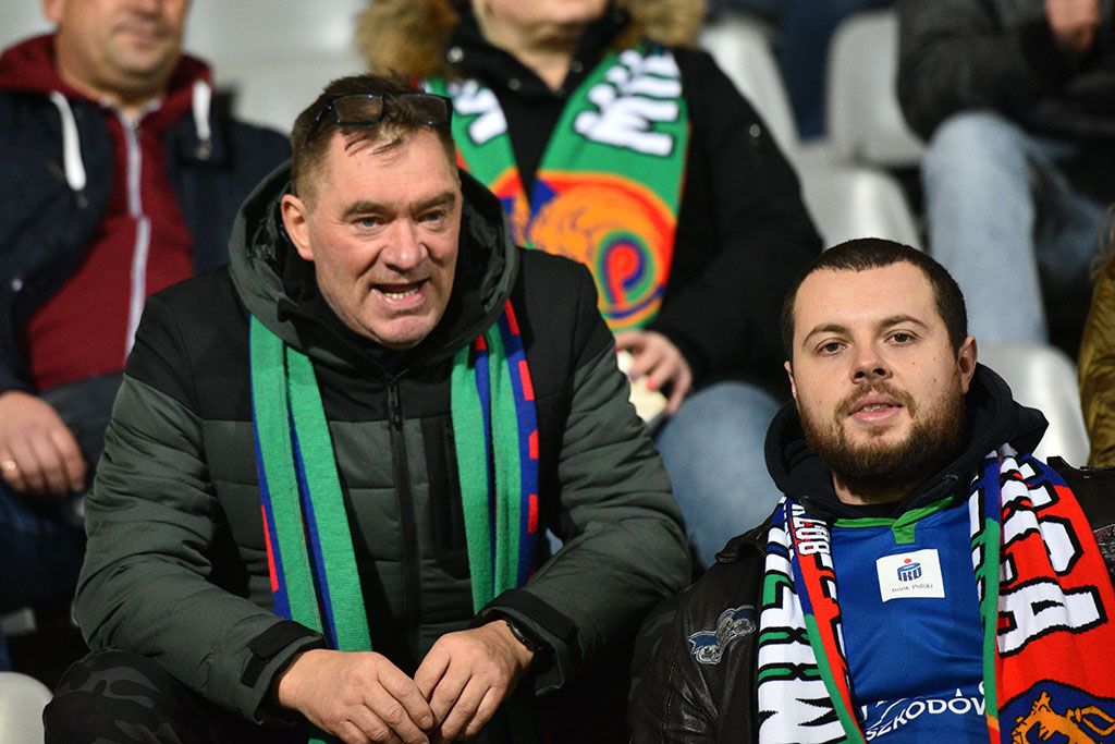 Kibice na meczu Miedź - Odra. Znajdź się na zdjęciach