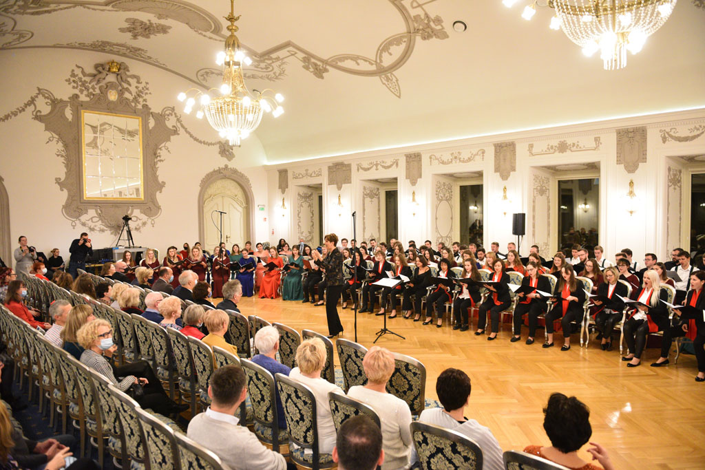 W chórze śpiewać każdy może. Show Agnieszki Fraków-Żelazny