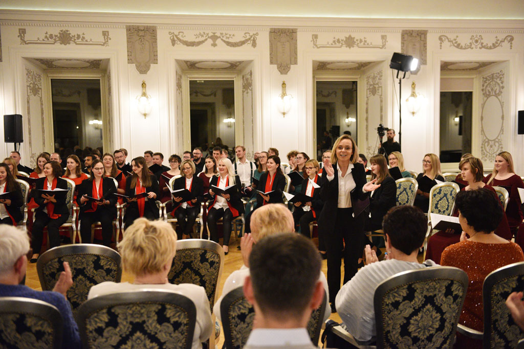W chórze śpiewać każdy może. Show Agnieszki Fraków-Żelazny