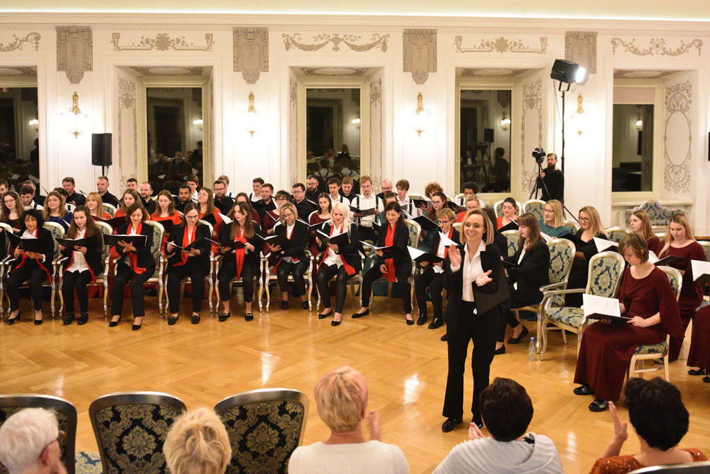 W chórze śpiewać każdy może. Show Agnieszki Fraków-Żelazny