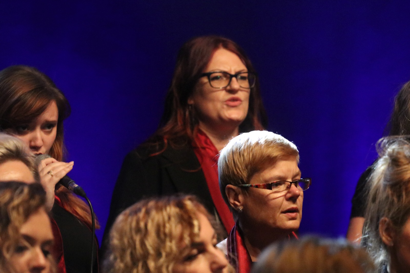 Legniczanie zaśpiewali z Mietkiem Szcześniakiem i Gospel Joy